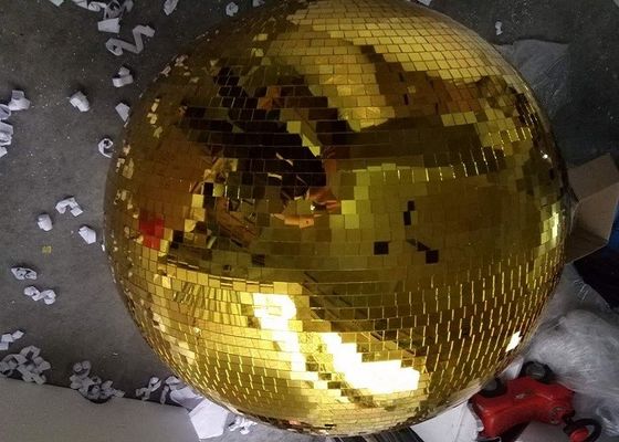 La fase dorata della discoteca della palla dello specchio di 120CM accende la palla girante
