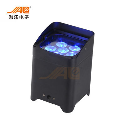 6PCS RGBWAUV 6 in 1 luce par del IRC del LED della batteria par senza fili delle latte